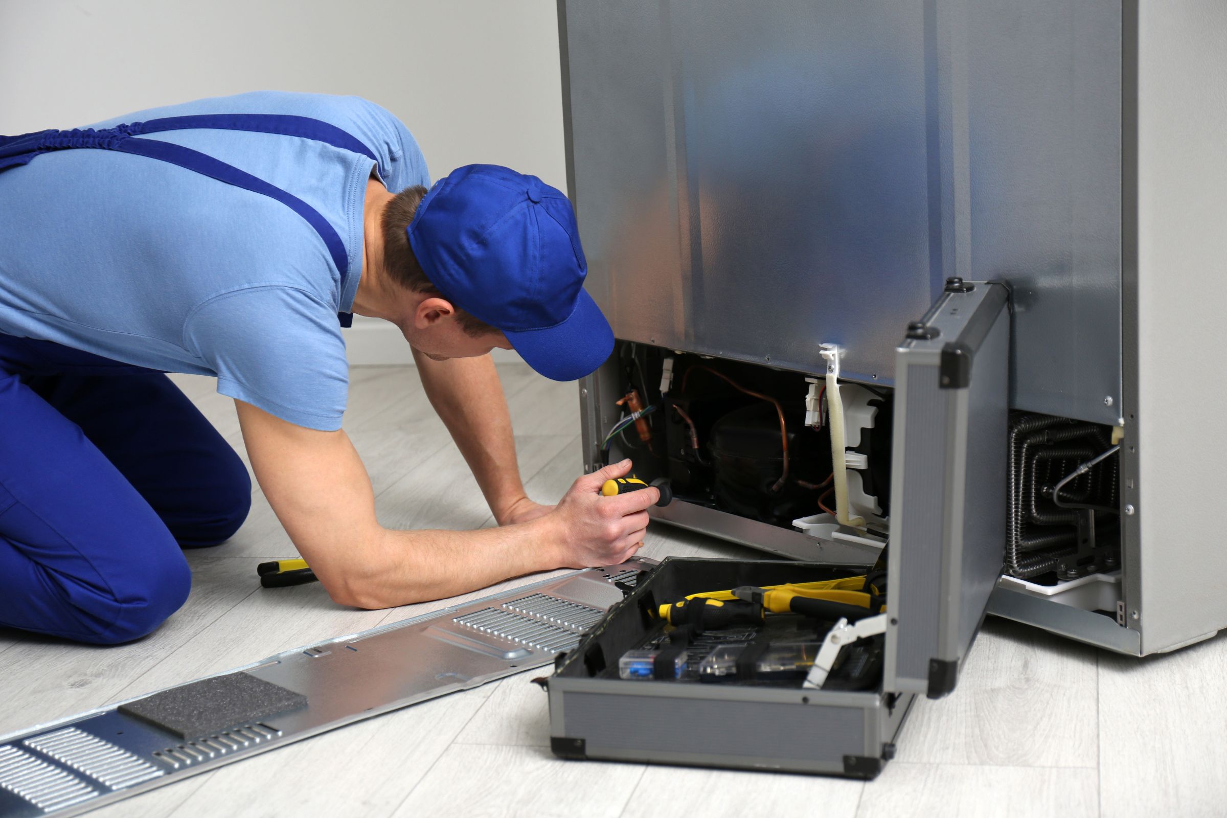 Dependable Refrigeration & Appliance Sub-zero Repairman