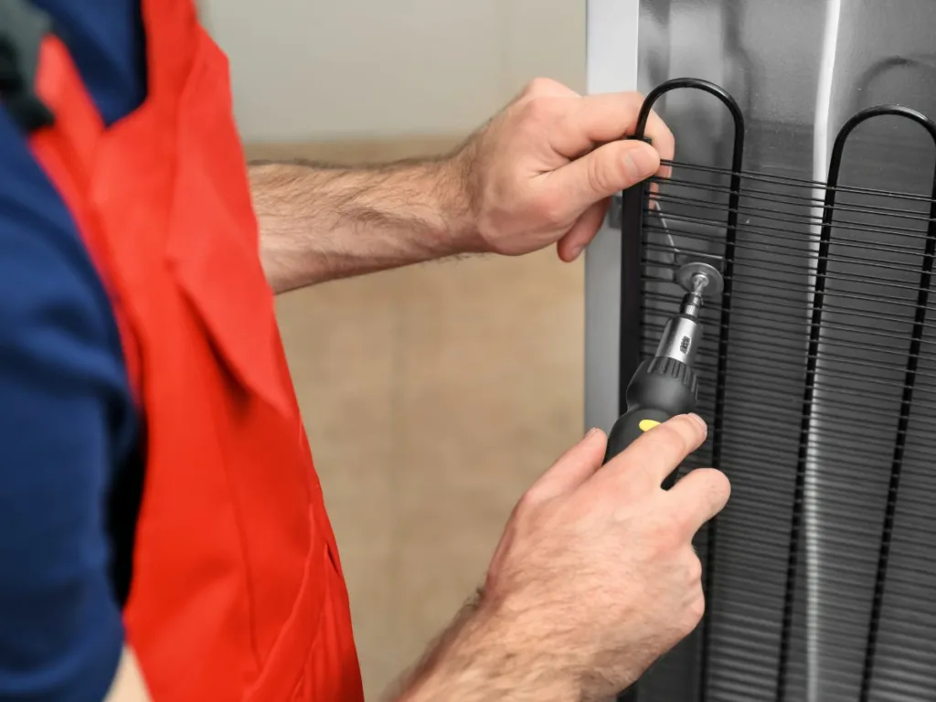call our refrigerator mechanics today!