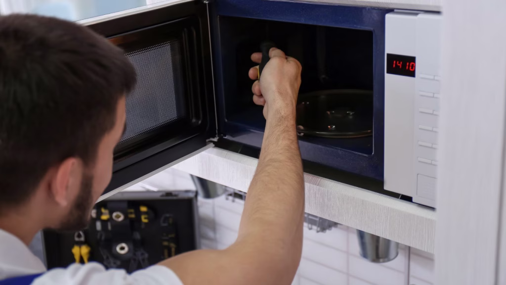 Trusted local specialist for Umhlanga microwave repairs